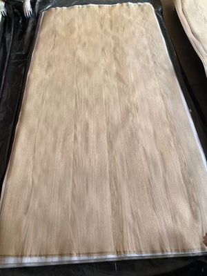 Doğal dilimlenmiş Amerikan White Oak Crown Cut Eşleşen Finer Yaprak