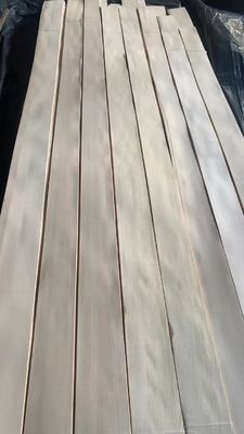 0.6mm 1.5mm Ash Wood Veneer for Sustainable Interior Wall Paneling Responsibly Sourced from Responsibly Managed Forests