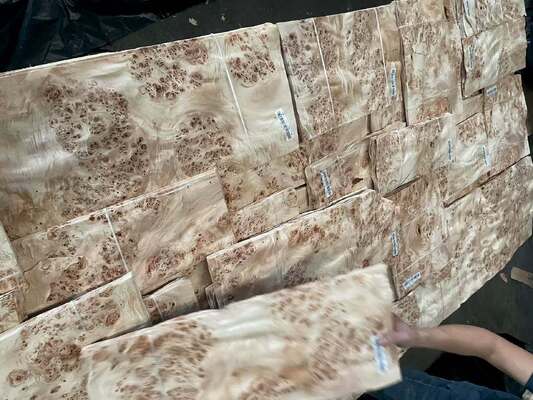 Doğal Ahşap Mappa Burl Veneer Yaprakı, Mobilya Dekorasyonu için dilimlenmiş kesim ve % 12-15 nem